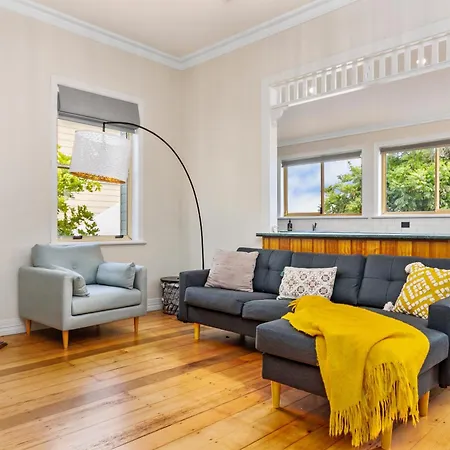 Restful And Cosy 4 Bed Home Minutes From The Beach Sandgate Exterior photo