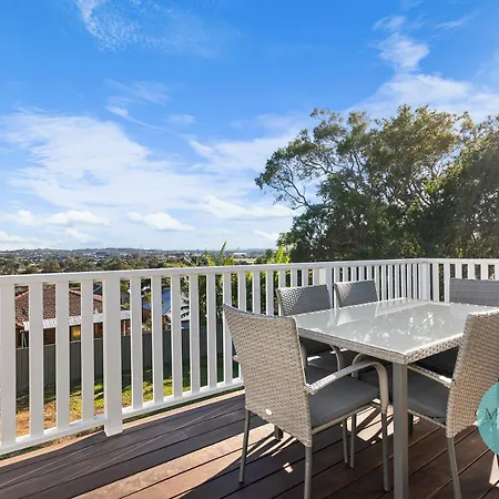 Restful And Cosy 4 Bed Home Minutes From The Beach Sandgate Exterior photo